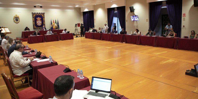 El Pleno de la Diputación de Córdoba aprueba por unanimidad planes de gestión que alcanzan los 15.450.000 euros