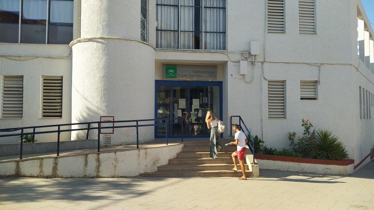 El Centro de Salud de Baena cierra las consultas en las tardes de verano y solo atenderá urgencias médicas