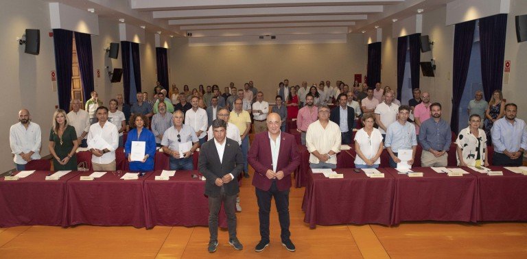 El Ayuntamiento de Baena recibe casi 325.000 euros del Plan Córdoba 15 de la Diputación Provincial