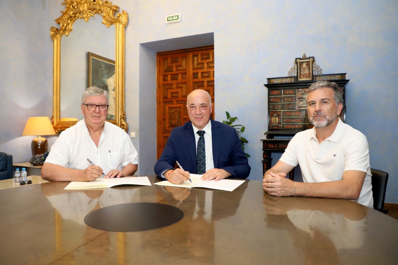 La Diputación de Córdoba y UPA impulsan la formación agrícola en la provincia