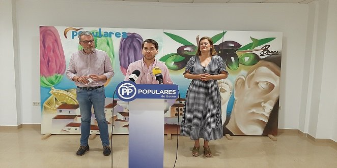 El PP de Córdoba defiende el «compromiso con el municipalismo» de Juanma Moreno
