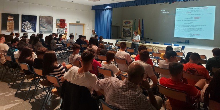 La cineasta Remedios Malvárez imparte en Baena nuevos talleres de creación audiovisual para estudiantes