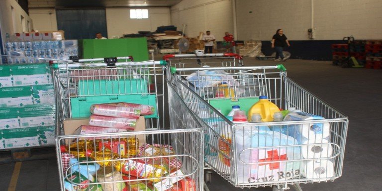 Cruz Roja reparte cerca de 600.000 kilos de alimentos entre más de 15.000 cordobeses