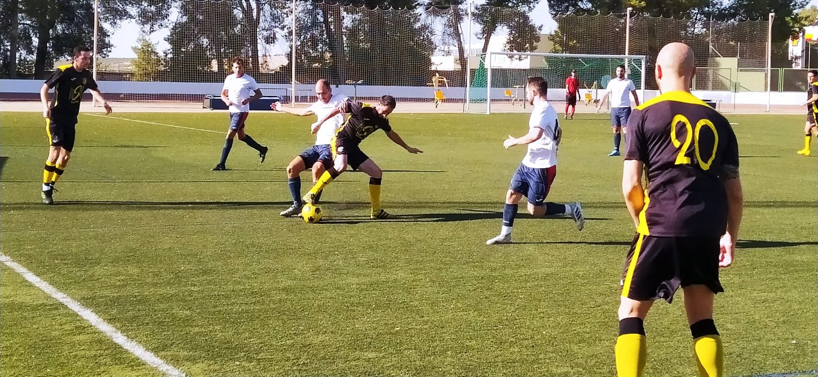 Jornada de liga en la festividad del Pilar para el CA Lastres Pérez y varios equipos alevines y benjamines de fútbol-7