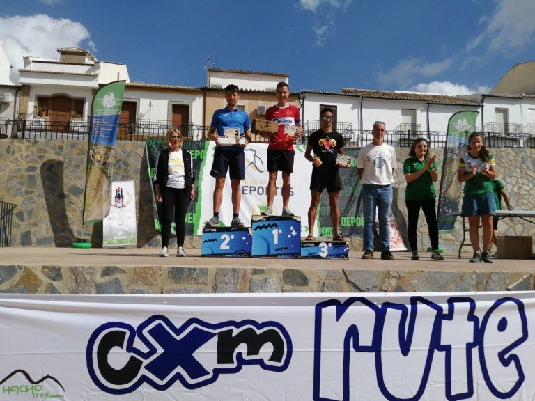 Éxitos de «altura» para el atletismo baenense con Josema Chacón y Jorge Ordóñez pisando podium en Rute y Alcalá la Real