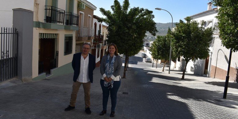 Finalizan las obras en la calle del Aceite de Baena tras una inversión del PFEA de 127.000 euros