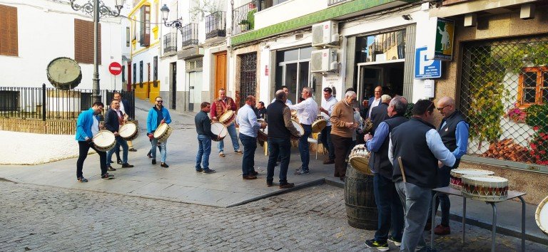 El tambor vuelve a sonar en Baena para fomentar su cultura y la convivencia