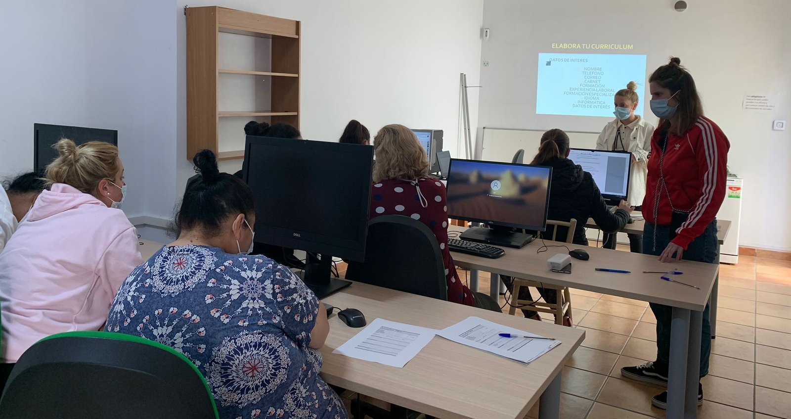 Baena Solidaria desarrolla un proyecto de la Junta para facilitar la incorporación laboral de mujeres del medio rural