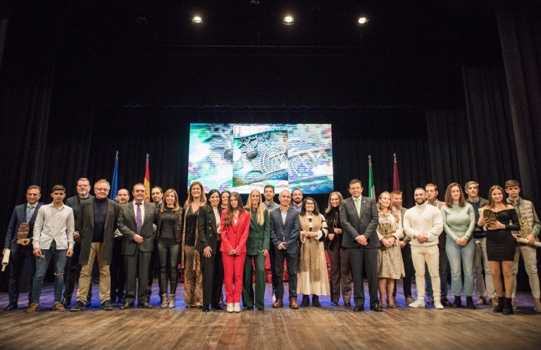 Fin de semana de Gala para el deporte baenense y adiós a la mala racha del Ciudad de Baena