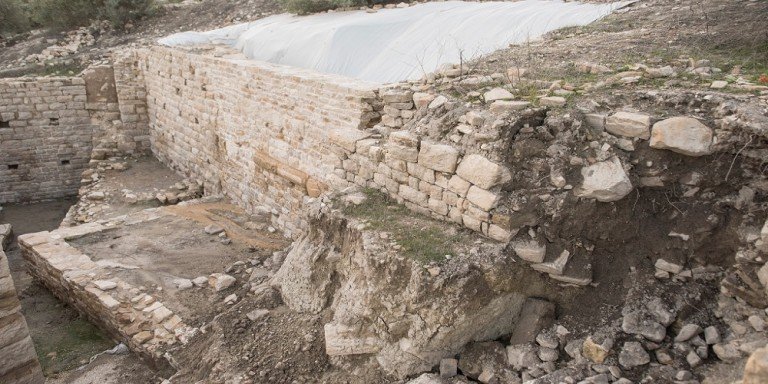 Adjudican la intervención en la sala de hornos de las termas de Torreparedones