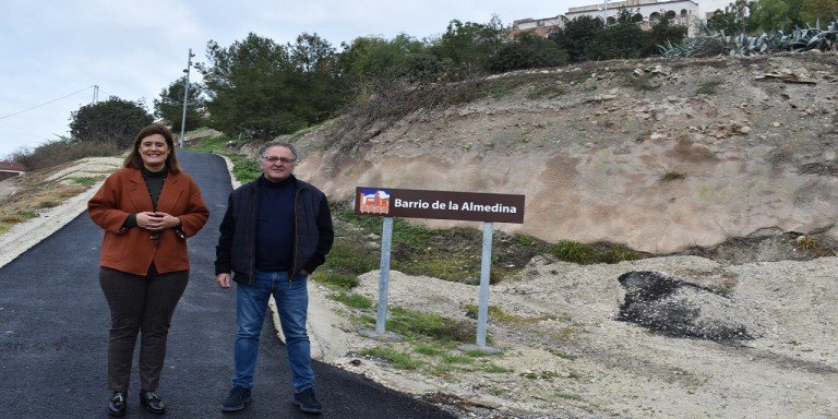 Las obras del PFEA 2023 en Baena invertirán 1,2 millones en la Ladera Sur, Quiebracostillas y Albendín