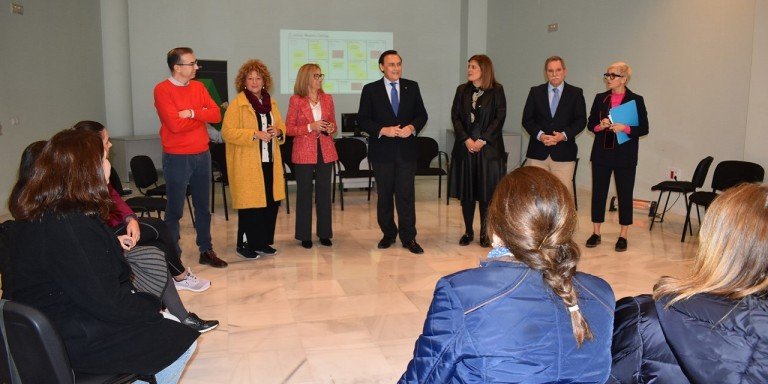 Villamandos anuncia que la Junta va a crear en Baena varios proyectos educativos que contribuyan al desarrollo económico