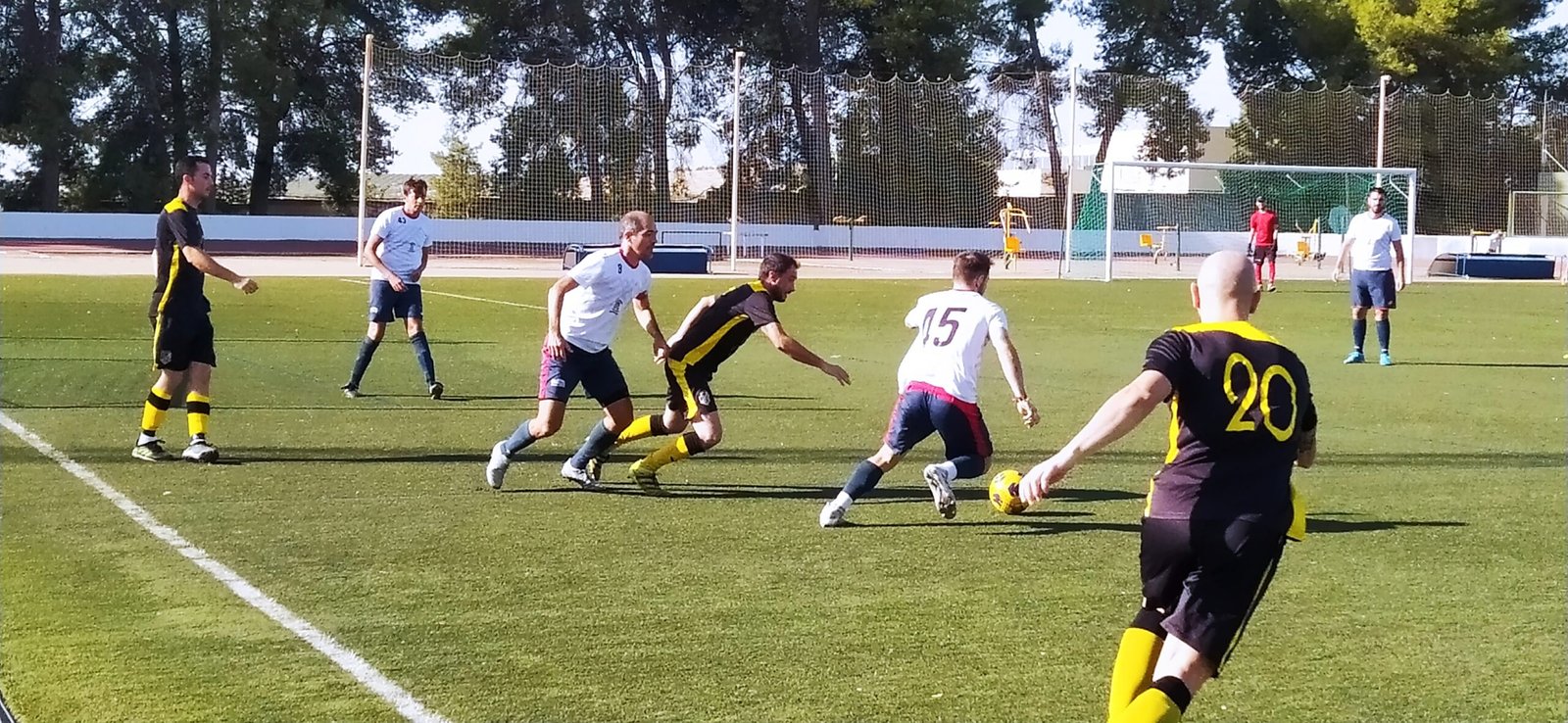 El CA Lastres Pérez recibe mañana a la UD San Francisco en el primer derbi baenense de la temporada