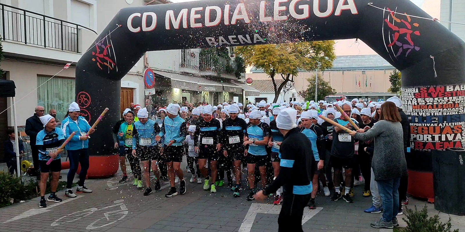 Más de un millar de deportistas despidieron el 2022 en la ‘San Silvestre’ multideportiva y solidaria de Baena