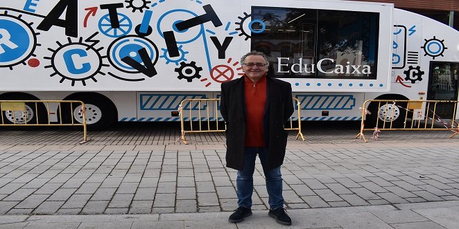 El autobús didáctico ‘Creactivity’ llega a Baena de la mano de EduCaixa