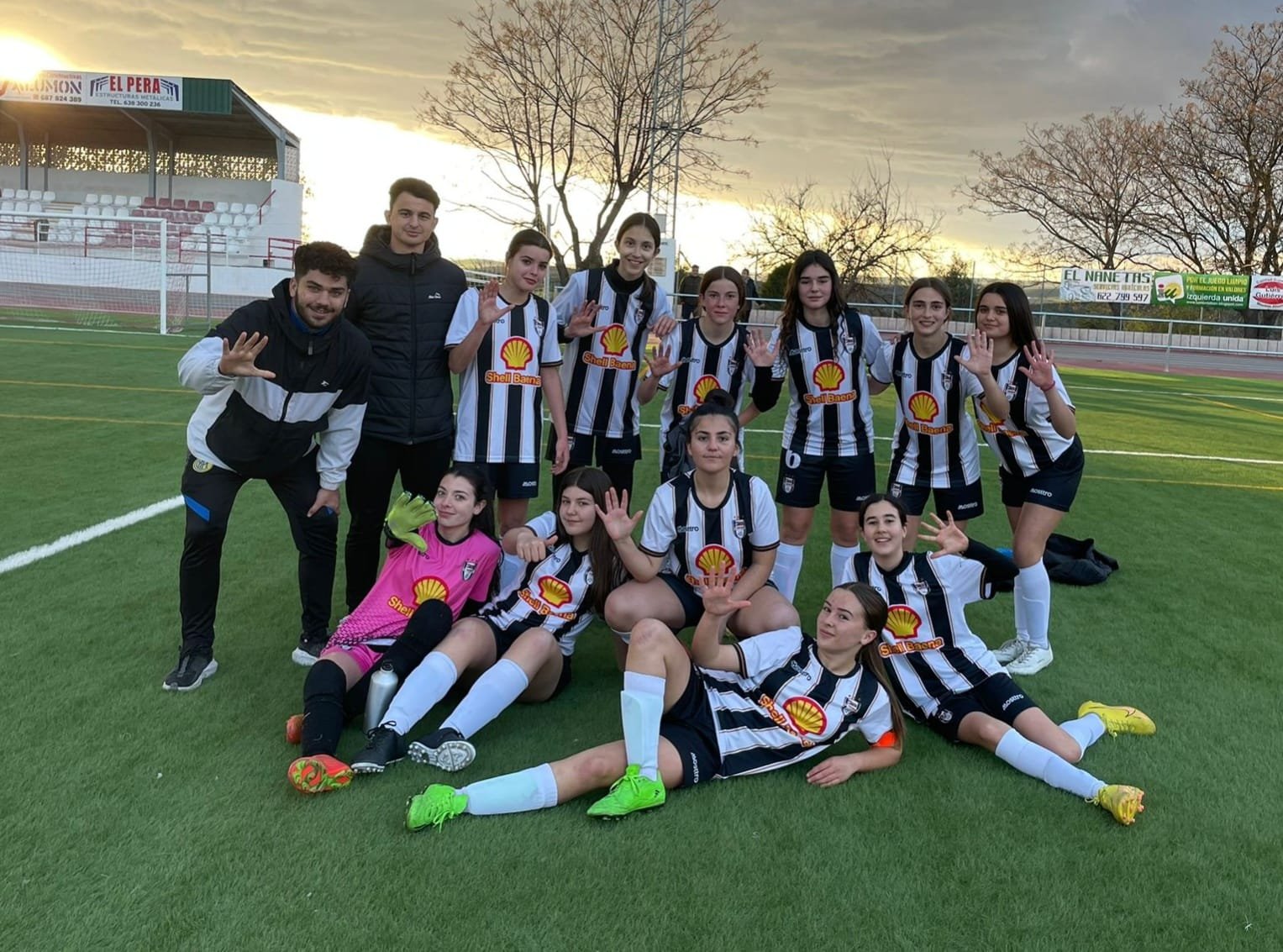 El Atlético Baenense femenino se despide con goleada a domicilio y Elena Tienda sigue sumando victorias sobre su bicicleta