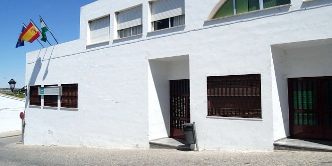 El Colegio ‘Juan Alfonso de Baena’ inicia el curso con dos profesores menos en la línea de Educación Especial