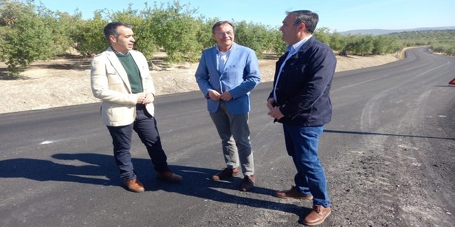 La Diputación de Córdoba reparará dos vías en la pedanía baenense de Albendín por importe de más de 200.000 euros