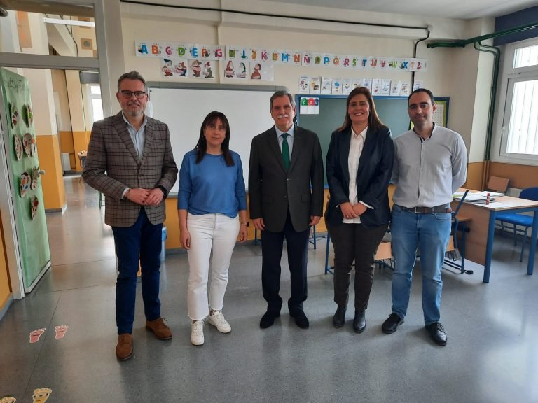 La Consejería de Educación invierte más de 839.000 euros en centros educativos de Baena