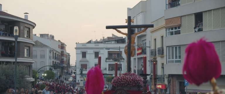 La Alcaldía de Baena edita un Bando para solicitar el lucimiento de las fachadas durante la Semana Santa