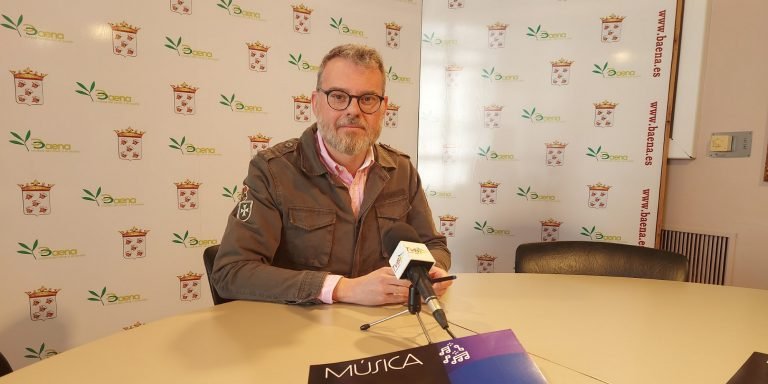 El edil del PP Javier Vacas entrará en el Parlamento de Andalucía sustituyendo a Aurelio Fernández, próximo alcalde de Lucena