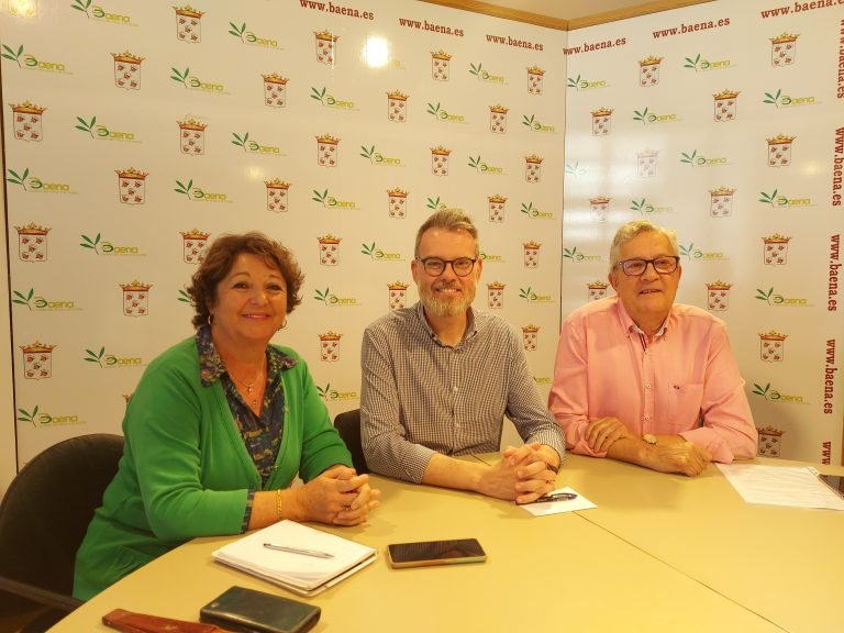 El Teatro Liceo acoge este domingo 4 de junio el acto de nombramiento de Hijo Adoptivo a José Antonio Varo