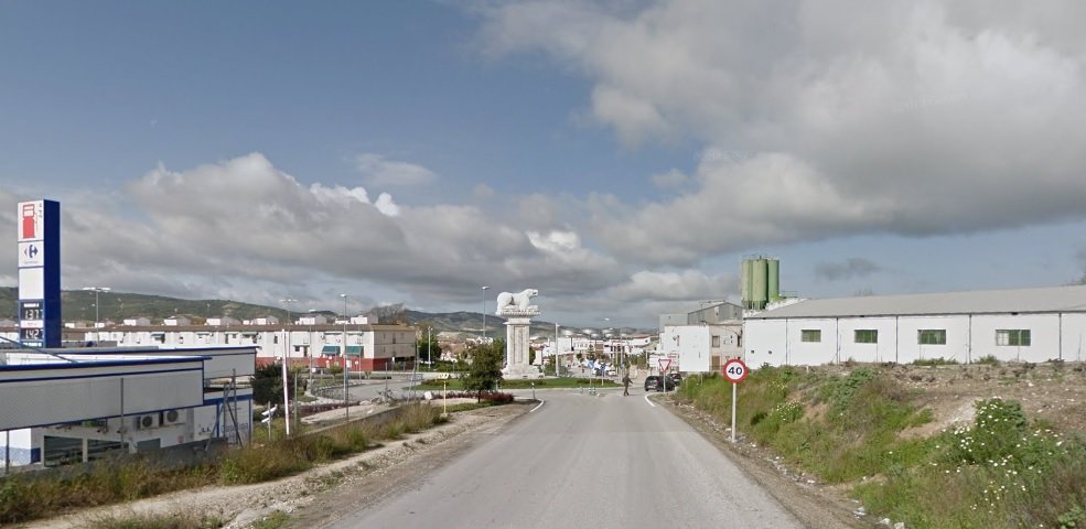 La travesía de Baena permanecerá cortada parcialmente al tráfico los días 30 y 31 de mayo por obras de reparación del firme de la A-305