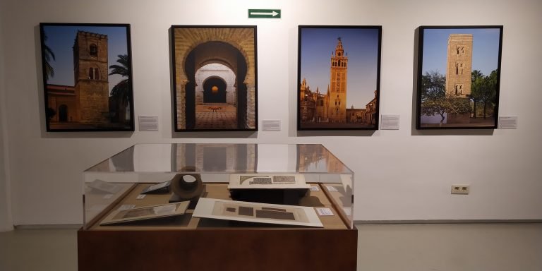 El Museo Arqueológico de Baena acoge la exposición ‘Arquitectura andalusí. Espacios y miradas’