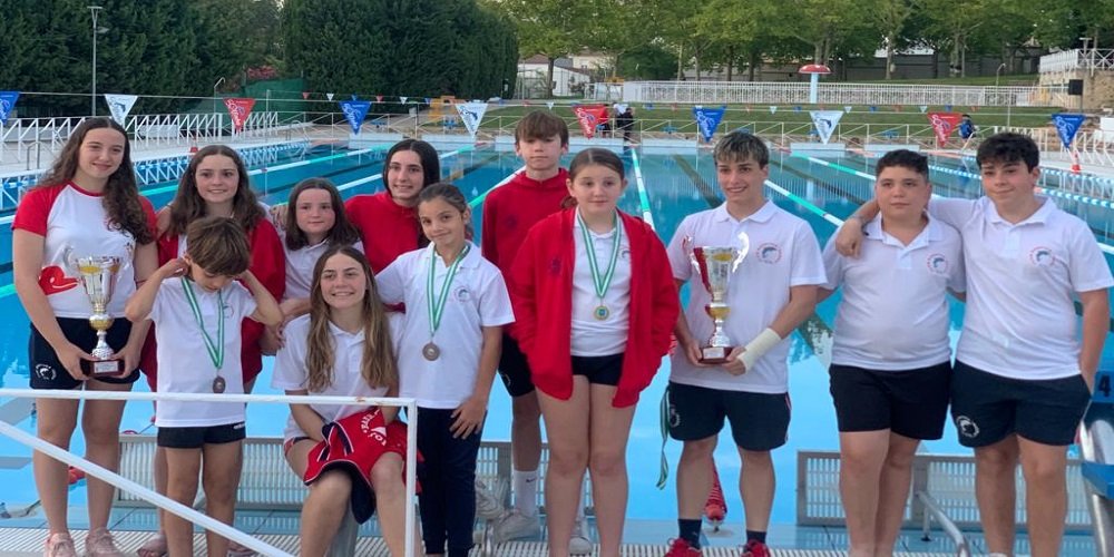 Doble cita en Cádiz y Montilla para el Club Natación Baena