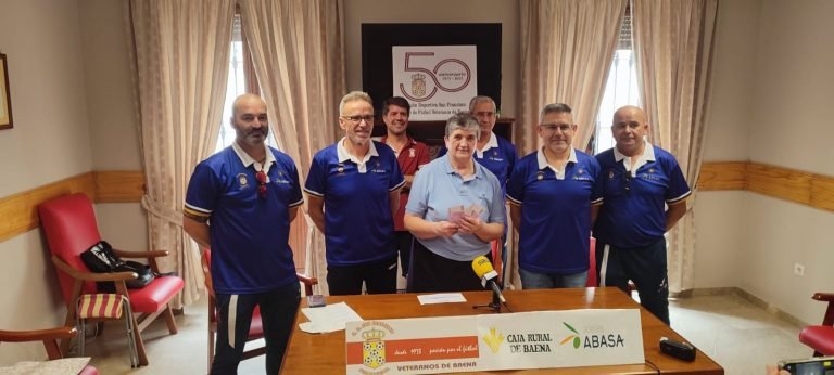 La UD San Francisco entrega 1.500 euros a la Residencia de Mayores ‘Divino Maestro’ recaudados en el XIII Gol Solidario
