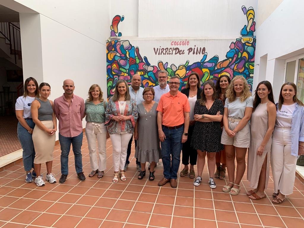 La delegada de Inclusión Social, Dolores Sánchez, visita la Escuela-Comedor de Verano de Baena Solidaria