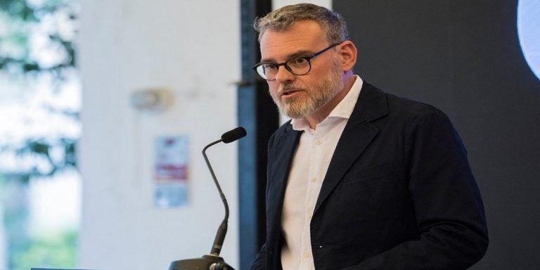 Vacas afirma que “el Gobierno de Juanma Moreno ha demostrado con creces su compromiso con pymes, autónomos y trabajadores”