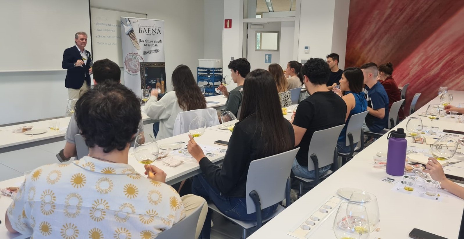 La DOP Baena inaugura el ‘Club de Catas’ del Basque Culinary Center