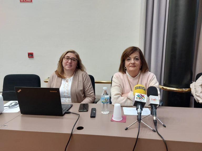 Uneba y el Ayuntamiento de Baena sortean los 1.000 bonos-comercio para la campaña de Navidad