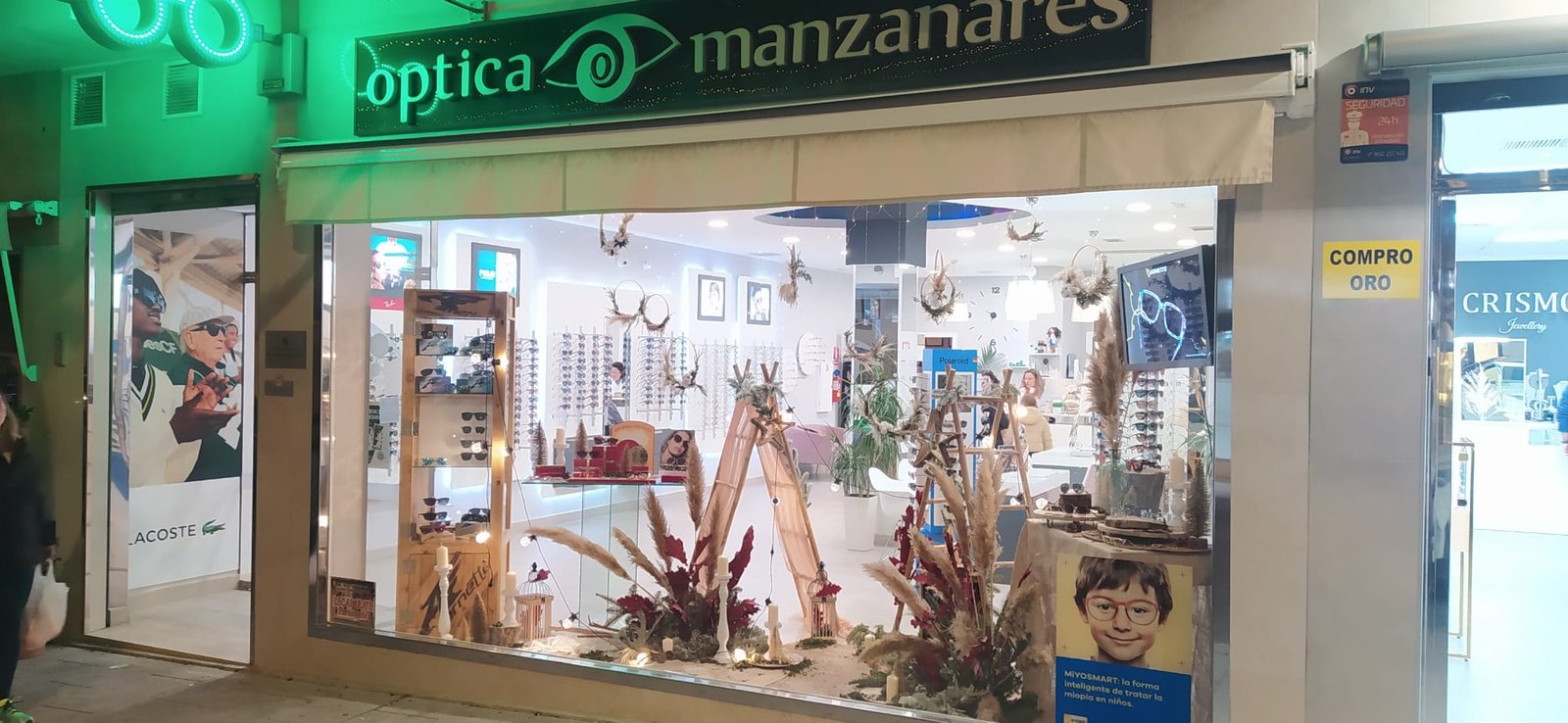 El Ayuntamiento de Baena convoca el VII Concurso de Escaparates Navideños