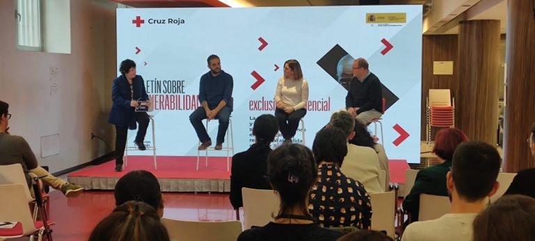 Cruz Roja revela que el 66% de las personas sin hogar tenía trabajo y vivienda