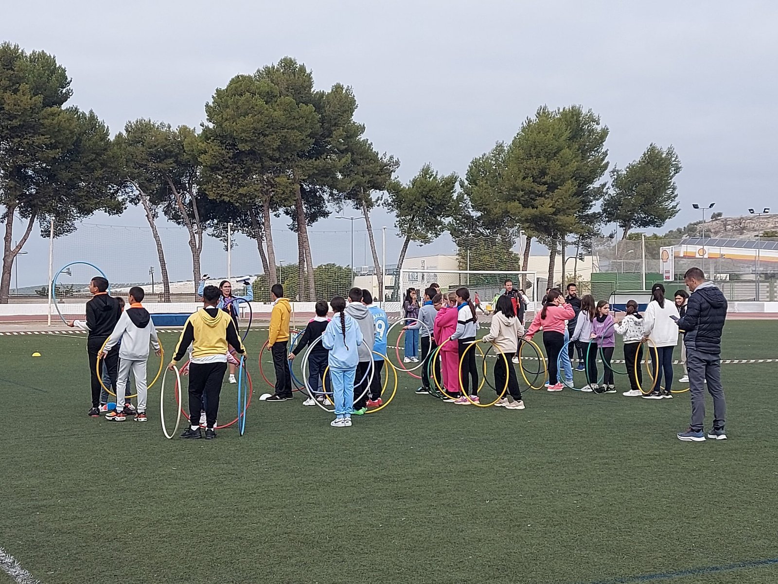 El IES Luis Carrillo de Sotomayor celebra el III Campeonato Escolar de Juegos Populares