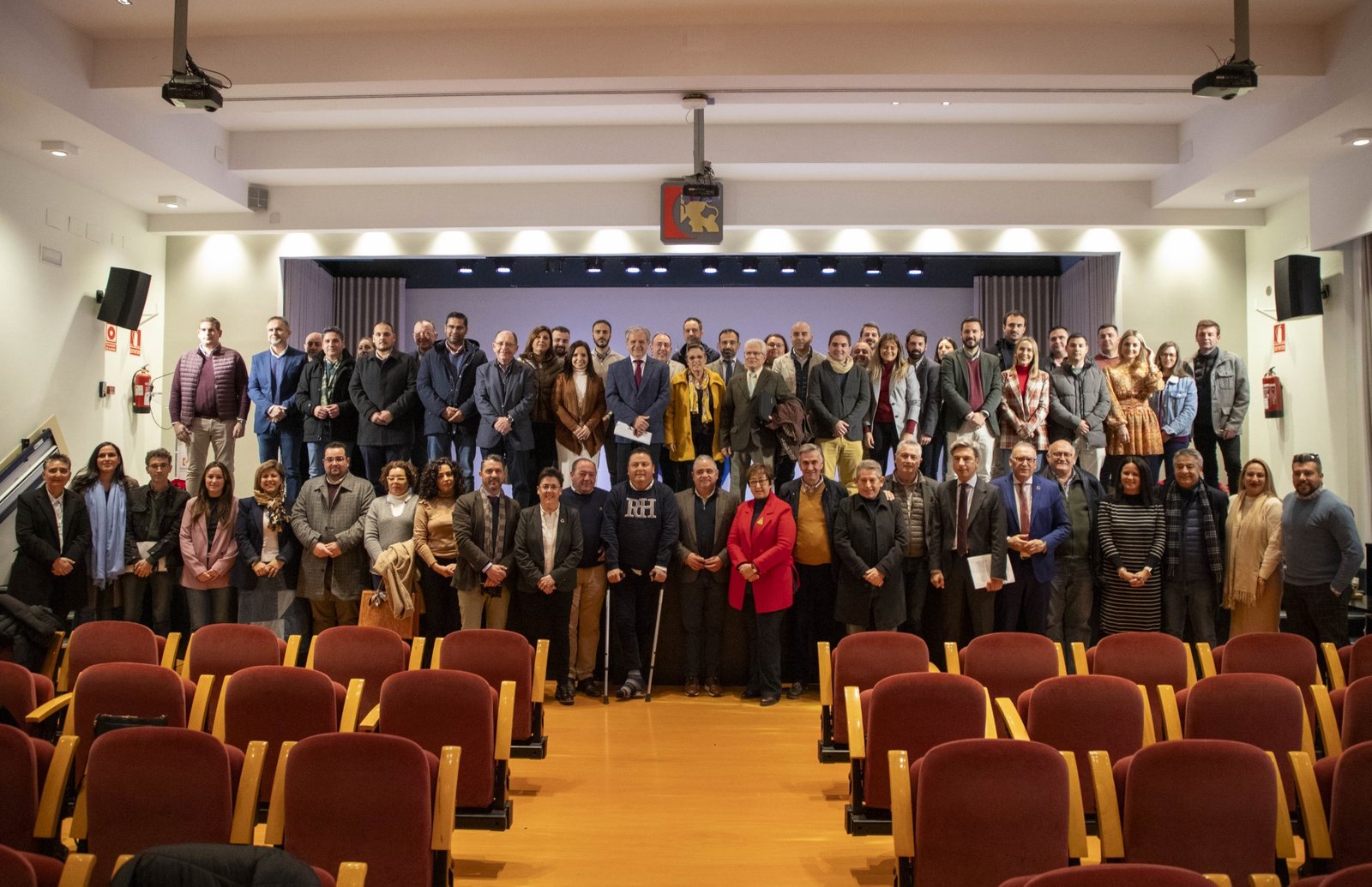 La Diputación de Córdoba transfiere a los ayuntamientos 65,3 millones de euros para la ayuda a domicilio