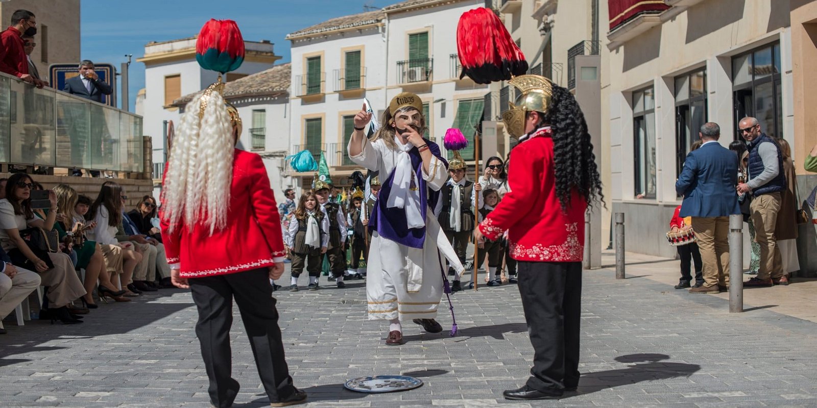 El PP de Baena asegura que “no abandonaron” el expediente para declarar a la Semana Santa Fiesta de Interés Turístico Internacional