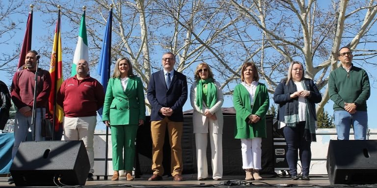 Baena festeja el Día de Andalucía con actividades deportivas, homenajes, reivindicaciones y un concierto