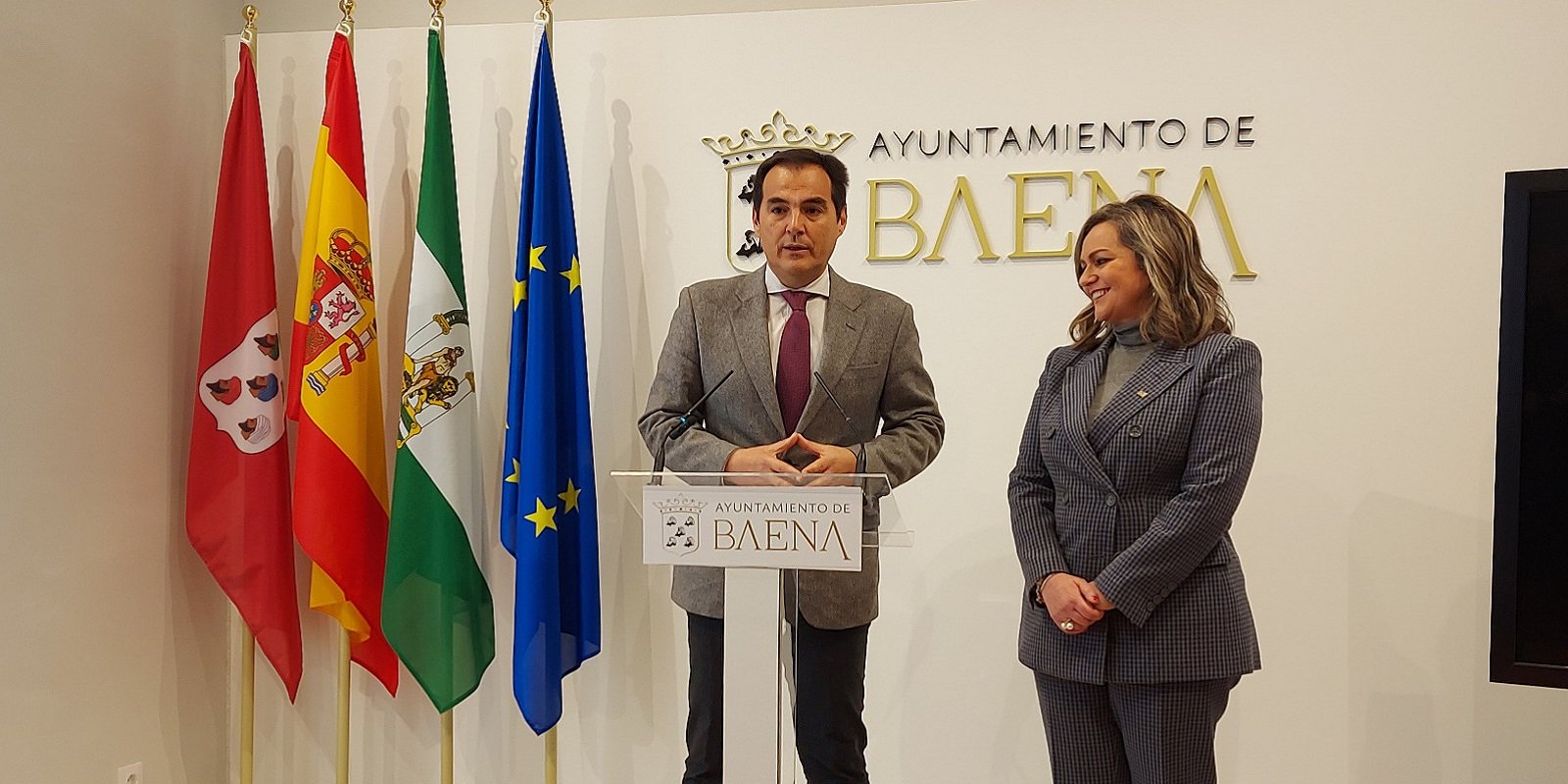 El consejero de Justicia visita el juzgado de Baena y asegura “un refuerzo” en este partido judicial