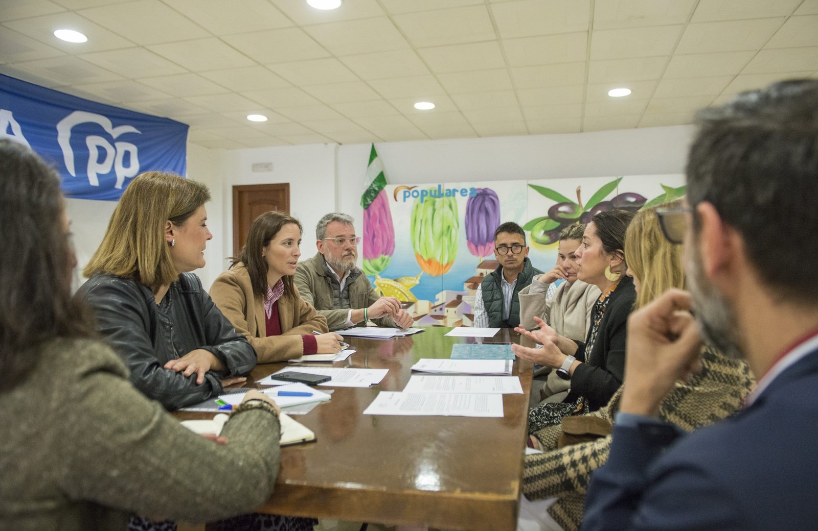 El PP asegura en Baena que “va a defender la figura de la familia numerosa” ante la nueva ley del gobierno