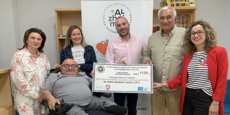 El Club de Amigos del Perro de Muestra ‘San Huberto’ dona 1.159 euros a la asociación del Alzheimer de Baena