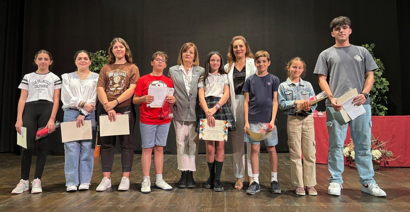 El Ayuntamiento de Baena entrega los premios del X Concurso Escolar de Cuentos Infantiles ‘Ponte las gafas de la igualdad’