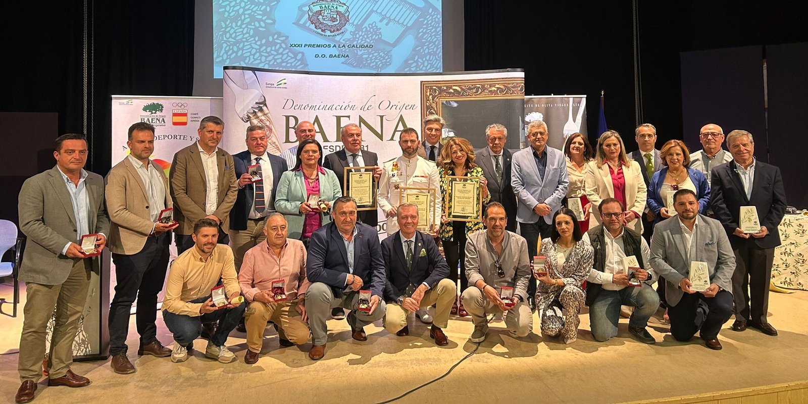 La DOP Baena reconocerá al cocinero Enrique Sánchez, a la Diputación de Córdoba, al Consejo Oleícola Internacional y a ECOVALIA