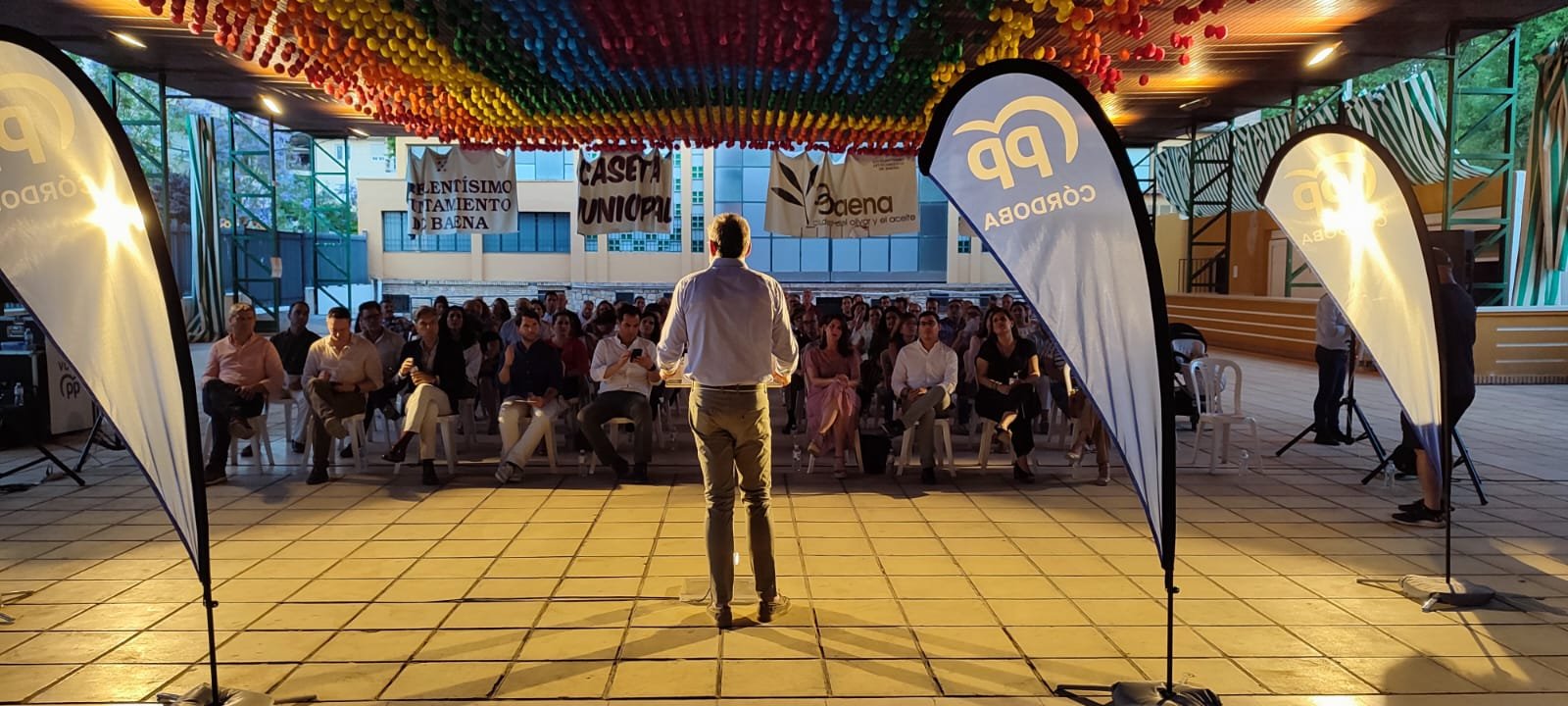 El PP asegura en Baena que defenderá en Bruselas los intereses de los agricultores