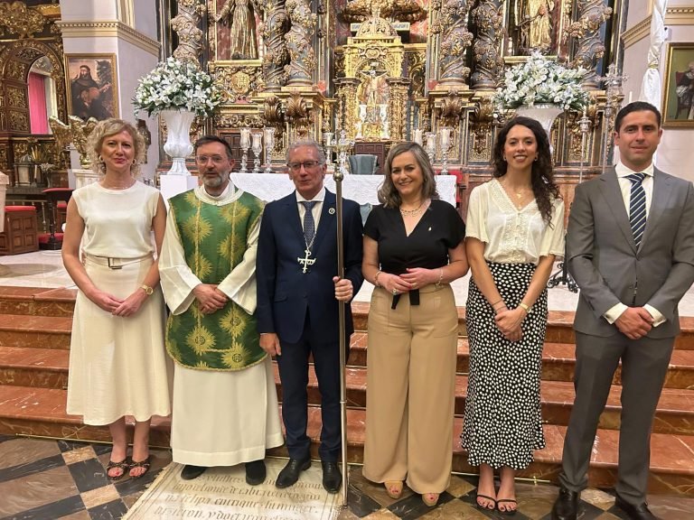 Juan Carlos Roldán toma posesión de su cargo como presidente de la Agrupación de Cofradías de Baena