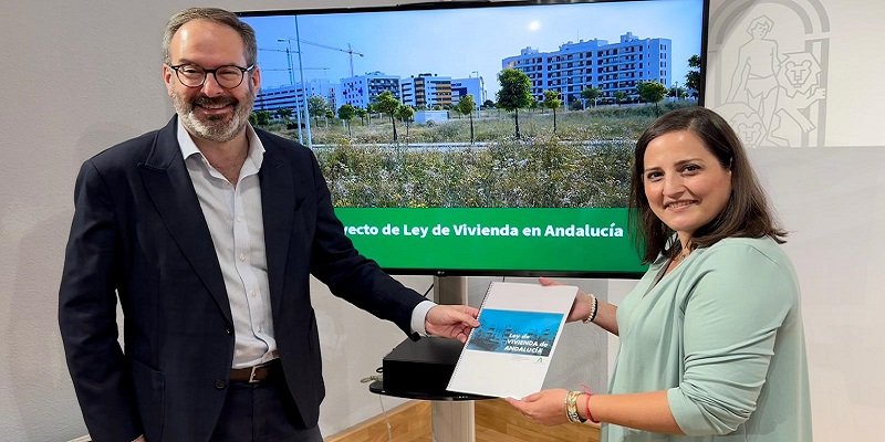 La Ley de Vivienda de Andalucía facilitará el acceso y la construcción de viviendas a precio asequible