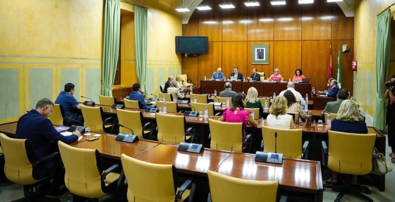 Andalucía reclama al Ministerio que defienda una mayor financiación para la agricultura ante la UE