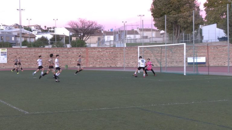 Jornada de contrastes para los equipos baenenses y equilibrio entre victorias y derrotas